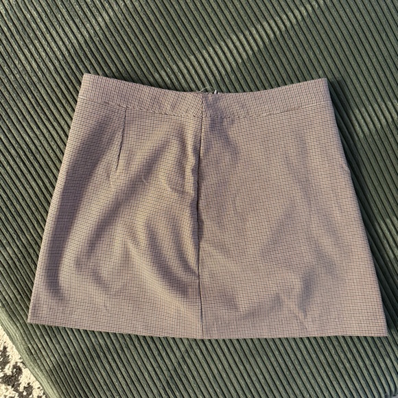 Plaid Houndstooth pattern skirt - Picture 1 of 3